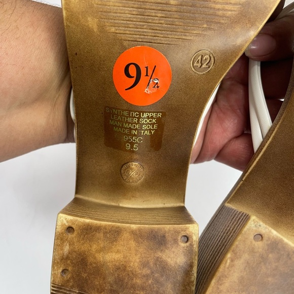 😍Mila Paoli White and Tan Mules - Picture 6 of 6